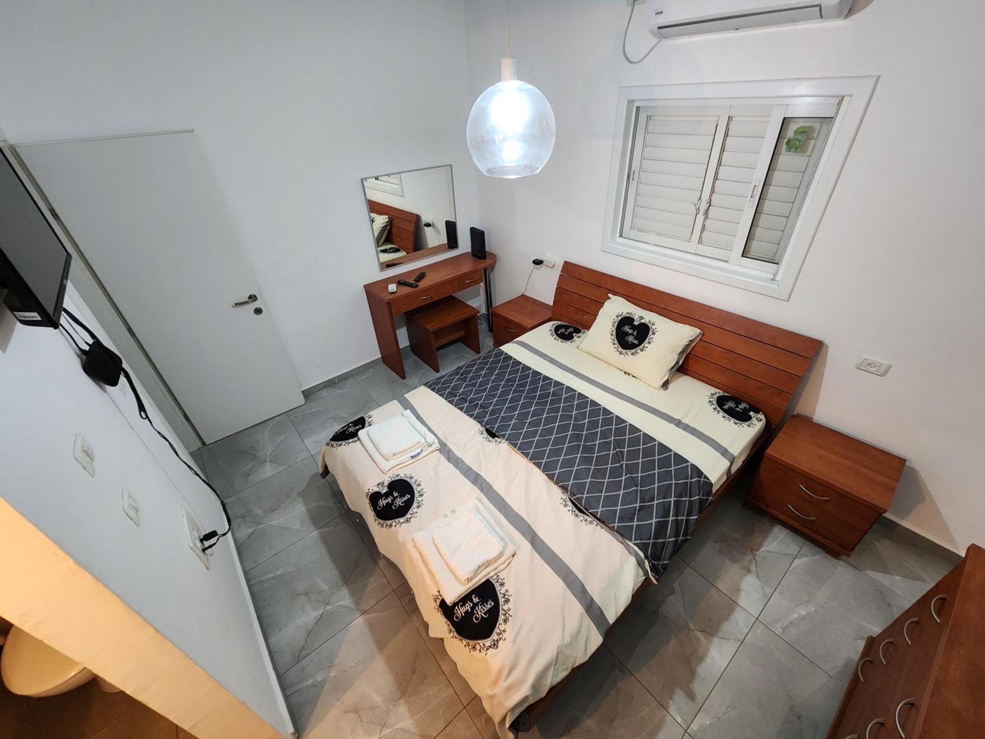 Short Term Stay In Rehovot Central Location Near Nes Ziona Rishon Lezion Jerusalem And Tel Aviv Eksteriør bilde