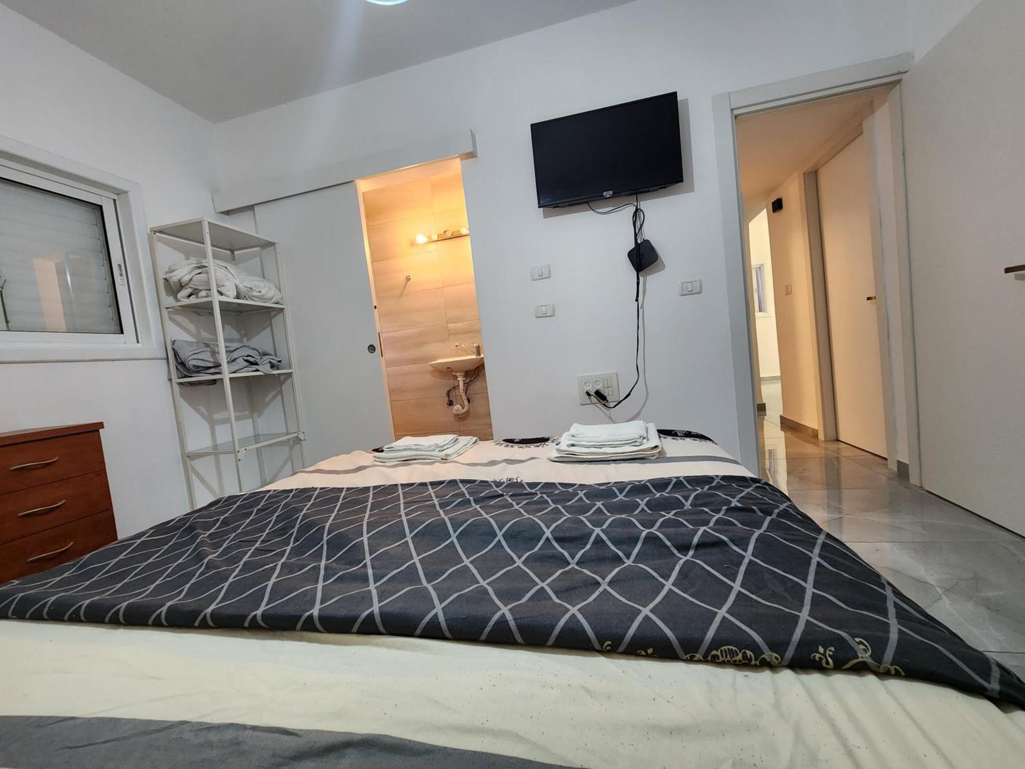 Short Term Stay In Rehovot Central Location Near Nes Ziona Rishon Lezion Jerusalem And Tel Aviv Eksteriør bilde